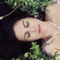 Анна Болгова